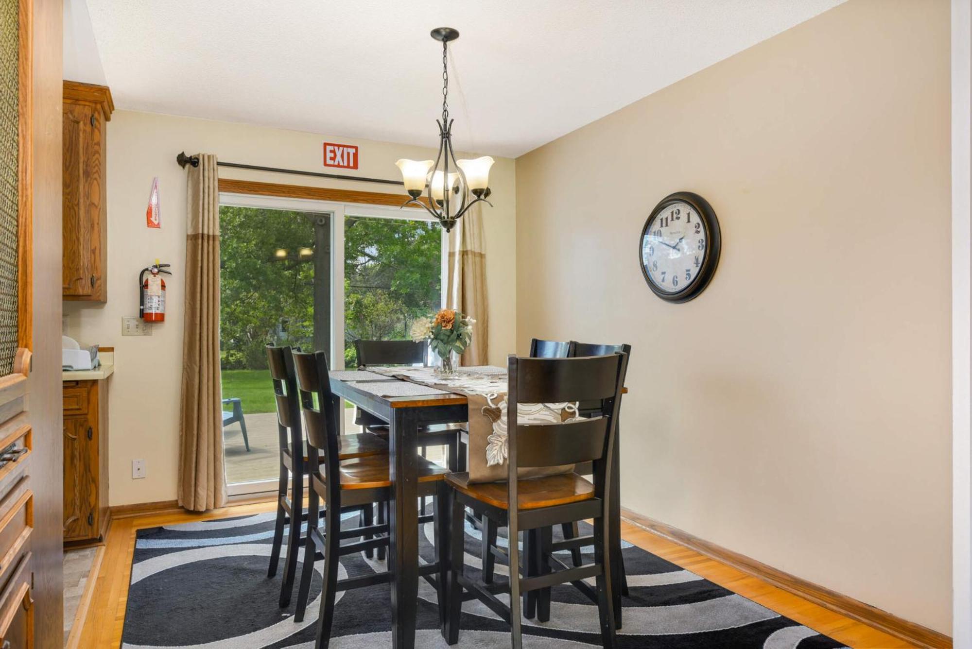 Cottage Grove Haven, Spacious 4-Bed, 3 Baths Retreat מראה חיצוני תמונה