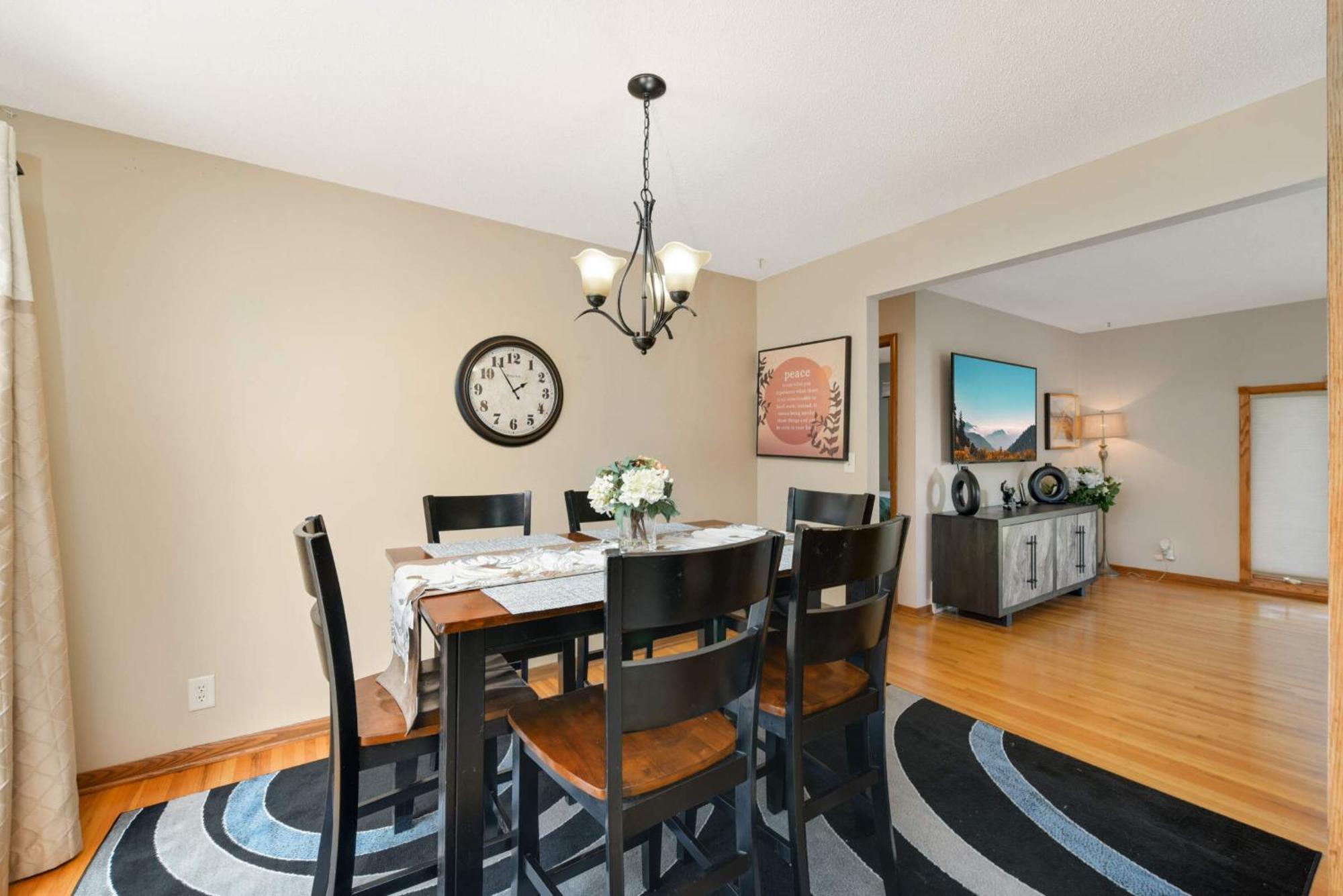 Cottage Grove Haven, Spacious 4-Bed, 3 Baths Retreat מראה חיצוני תמונה