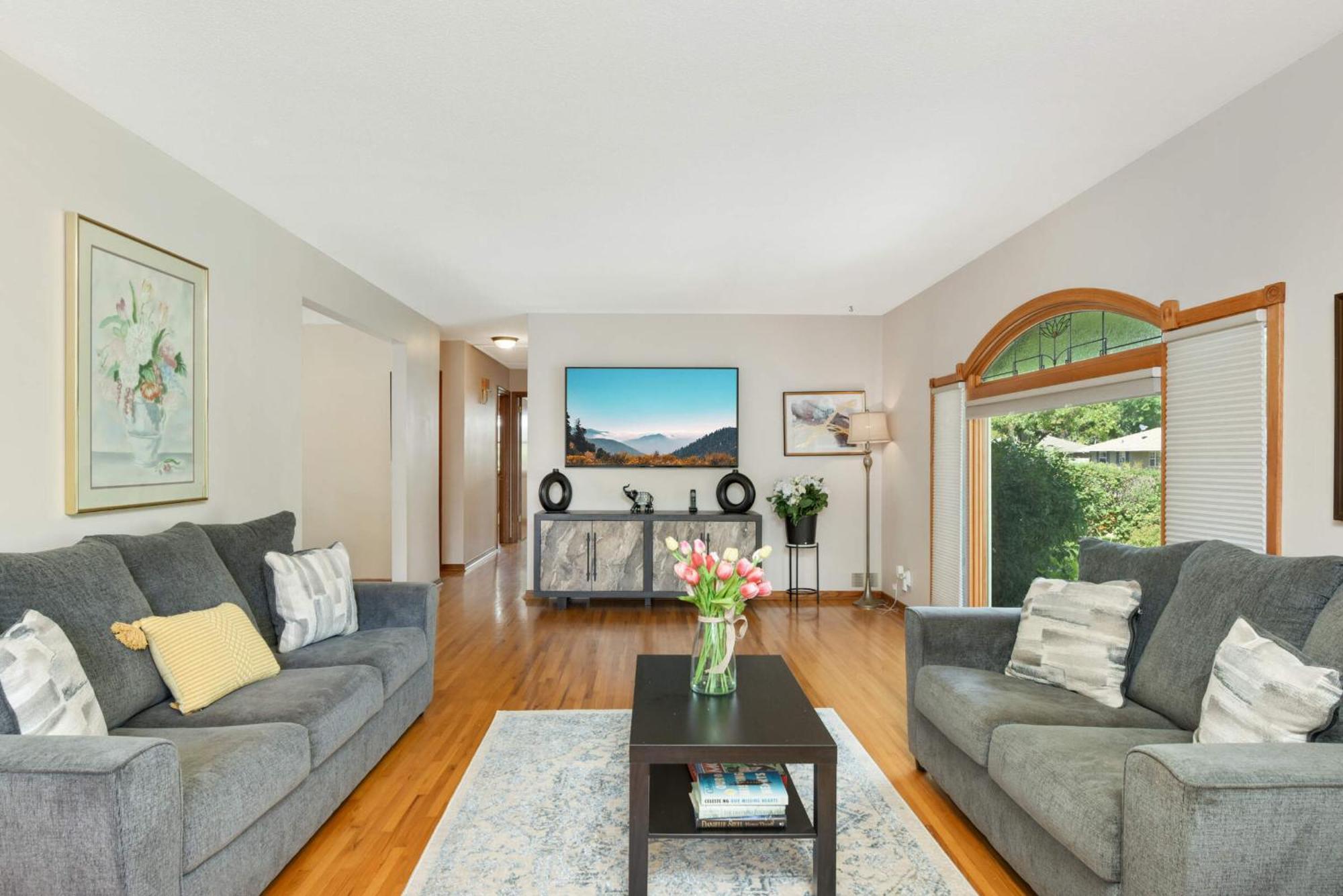 Cottage Grove Haven, Spacious 4-Bed, 3 Baths Retreat מראה חיצוני תמונה