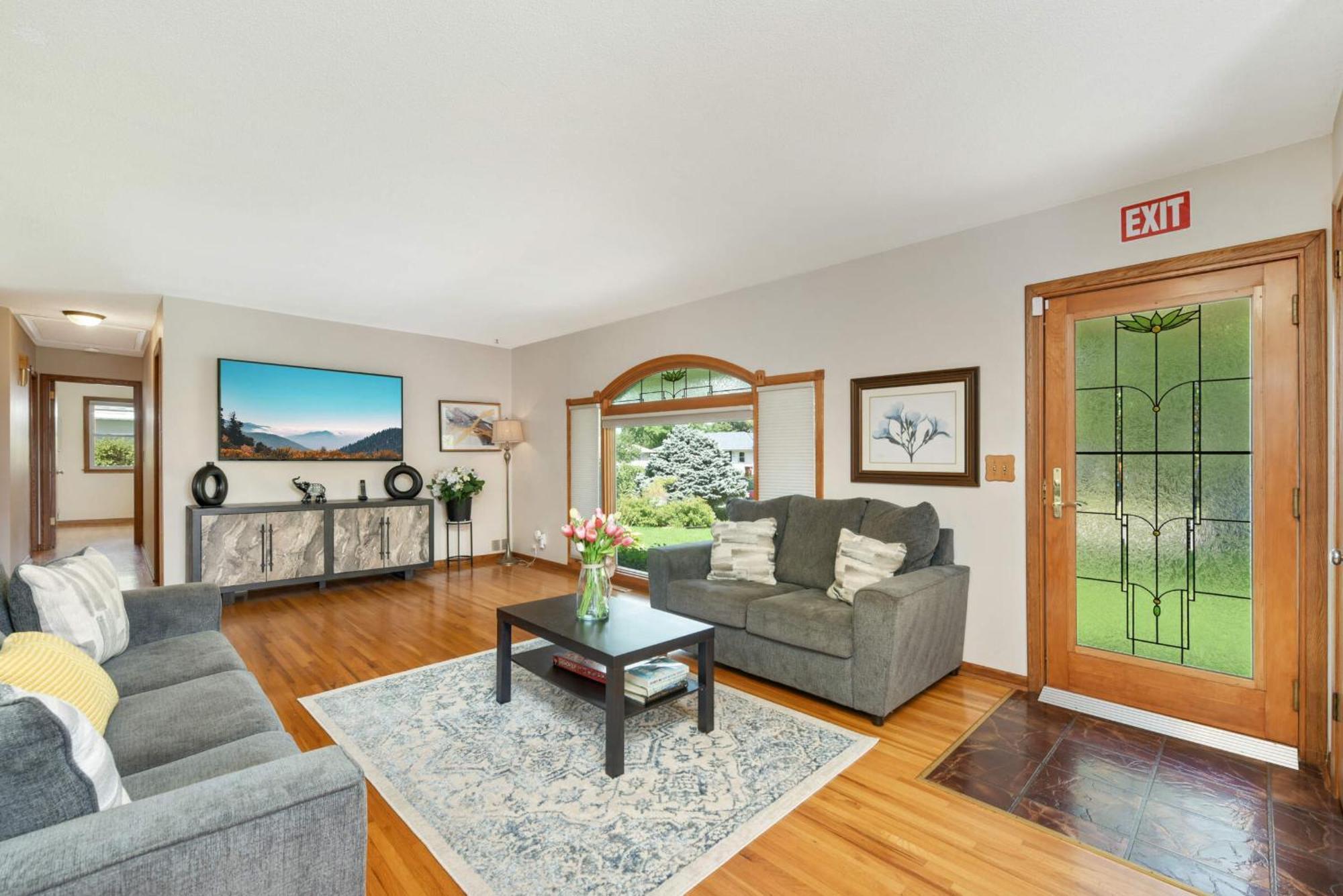 Cottage Grove Haven, Spacious 4-Bed, 3 Baths Retreat מראה חיצוני תמונה
